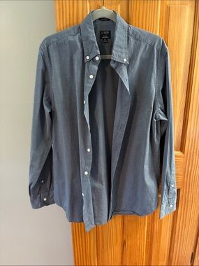 J. Crew Men’s Blue Oxford Shirt